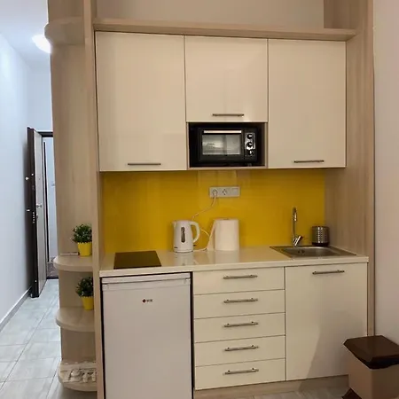 Tim Appartamento Nea Plagia